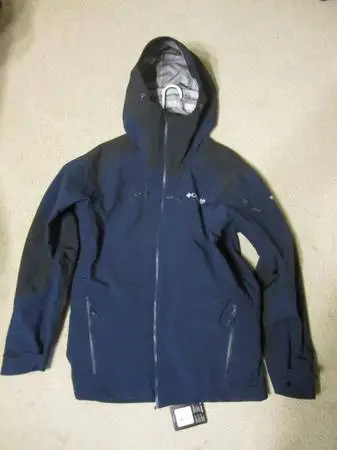 New w Tags Columbia Titanium Omni-Tech Interchange Jacket Medium