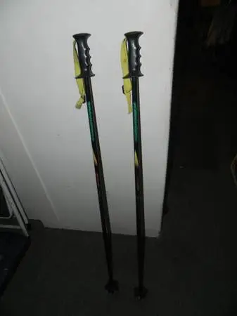 ROSSIGNOL SKI POLES MADE IN ITALY