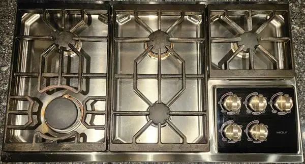 Wolf 36 gas cooktop