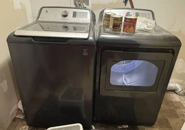GE Top Load Washer & Matching Dryer Set