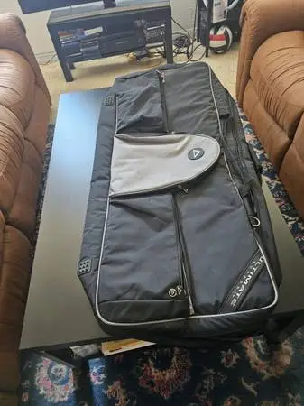 KEYBOARD CASE 61 KEY BRAND NEW VERY DURABLE