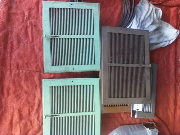 6 Vintage Heat/Air Floor-Wall Registers/Vents