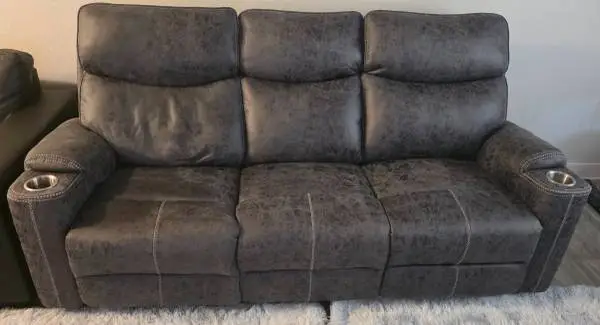 Reclining Sofa