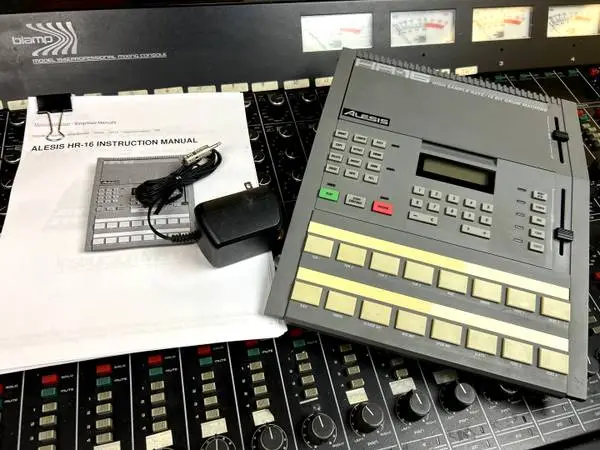 ALESIS DIGITAL DRUM MACHINE HR-16
