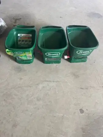 Fertilizer Spreaders