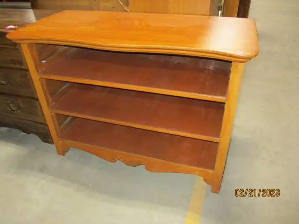 Wooden cabinet/shelves   #3634