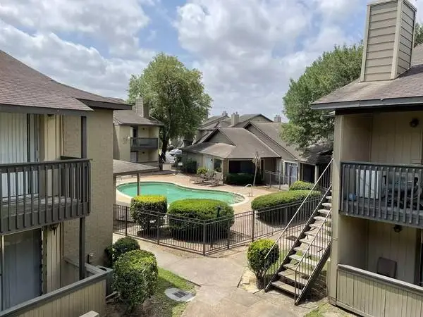 Check out our 1 bed / 1 bath. Every convenience your heart desires!