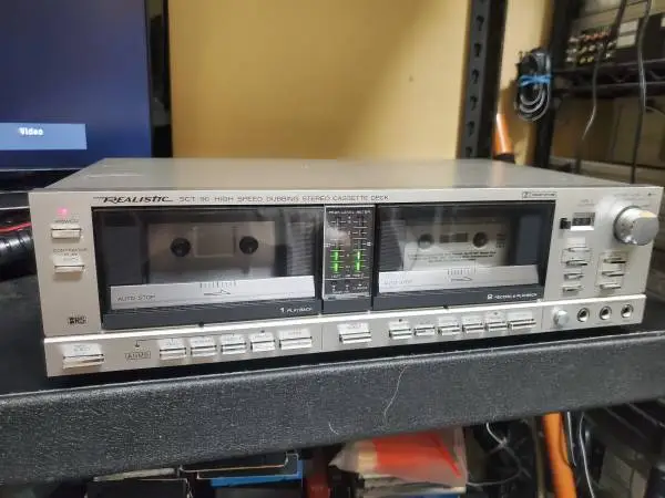 Realistic dual cassette player recorder