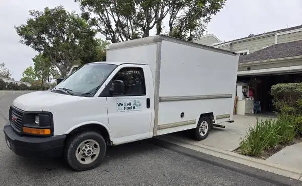 Furniture Deliveries - Small Moves - Junk and Trash Removers