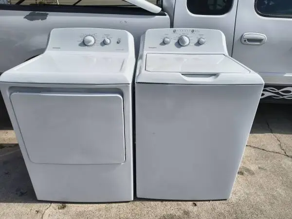 Hotpoint Washer and gas dryer