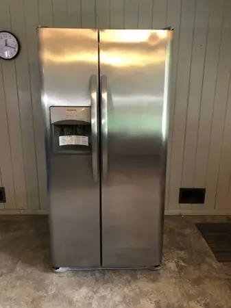 Frigidaire side by side refrigerator