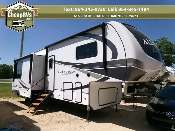 23 Alliance Paradigm 2 bed 2 bath worth $70k need repairs DIY handyman