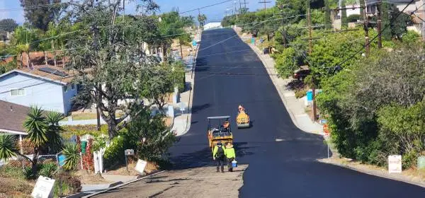 Drive way, parkinglot, Asphalt Services, seal, crack filler, pothole
