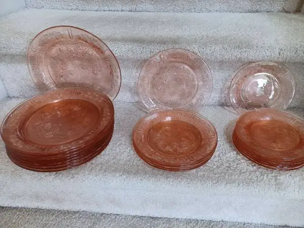 Vintage Pink Sharon Depression Glassware