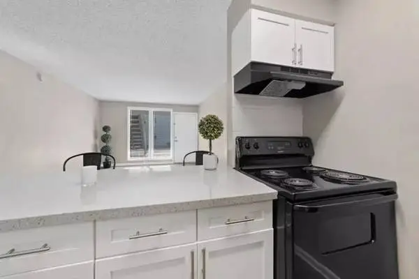 Your next chapter starts now: Perfect 1 BR, 1 BA spaces.