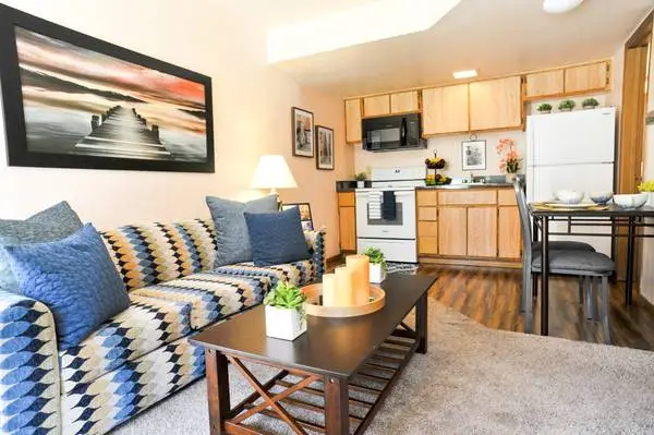NEW DEAL! FREE LAUNDRY CARD AND FREE WIFI DURING YOUR 1ST WEEKS STAY