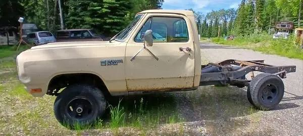 USED DODGE POWER RAM FOR PARTS MFD 4/85