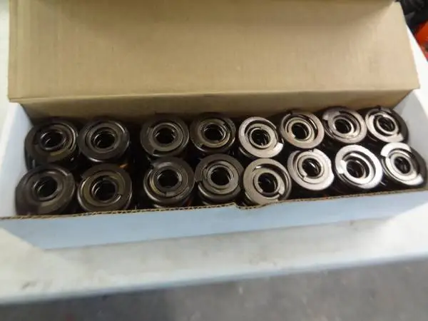 Comp Cams # 26028-16 Elite race triple valve springs