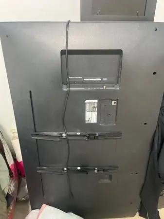 50 in tv no remote no stand