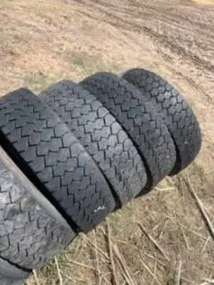 225/70R19.5 Tires