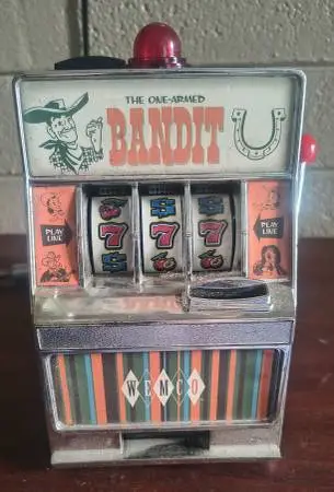 Wemco One Armed Bandit Vintage Slot Machine Coin Bank