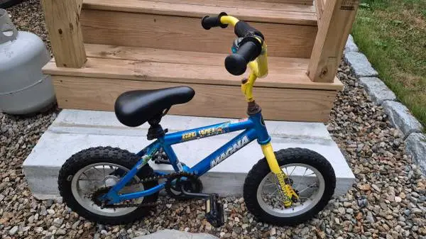 Kids 12.5 Magna GravelBlaster Bicycle