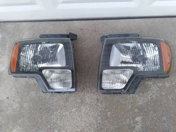2009-2014 Ford F-150 Head Lights