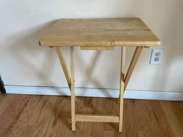 TV tray