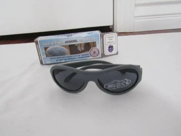 New Gray Sunglasses Age 0- 3