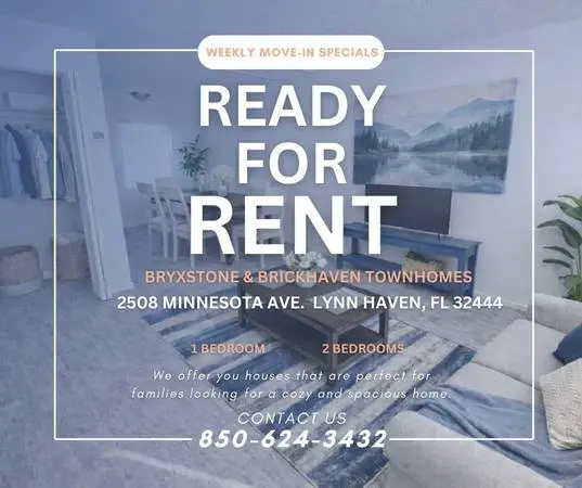 2 bedroom/ 1 bath townhouse PRICE DROP!