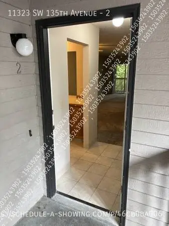 3 Bedroom /2 Bath Upstairs Free Garage!!! D2 We pay Water and Sewer