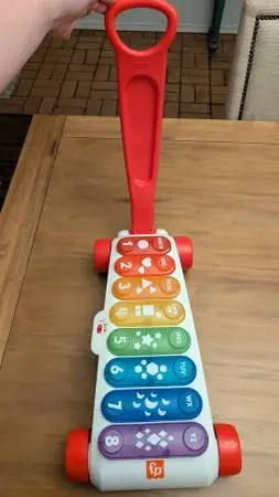 Fisher-Price Giant Toy Light-Up Xylophone, Pull/Sing-Along Spanish