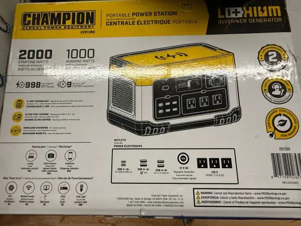 New in box champion power station 2000watts