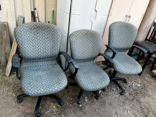 Set of 3 matching VTG Haworth Improv ergonomic office chairs