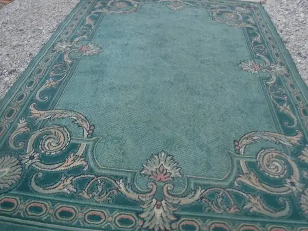 Green Rug 710L x 67W