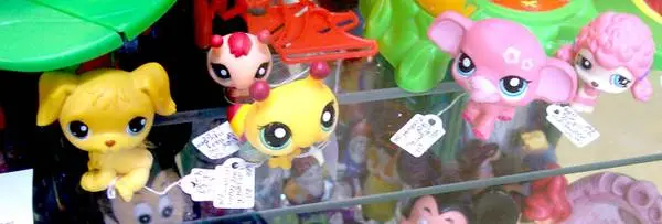 Littlest Pet Shop Figures