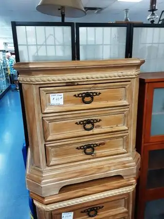 Night Stand 10559 10560
