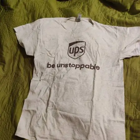Mens size medium UPS t-shirt work shirt