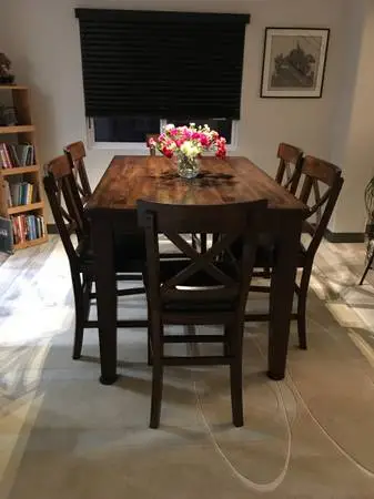 Dinning Table