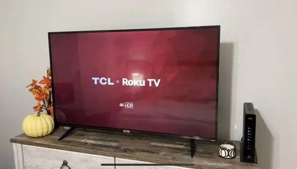 TCL 43 4K TV 43S435