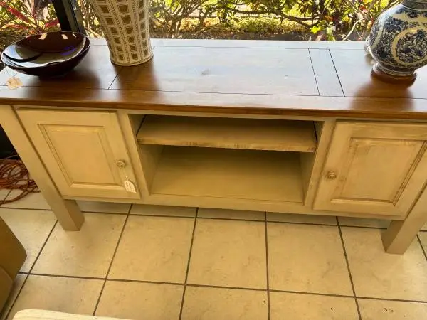 Media Console