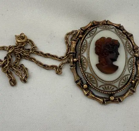Gold Toned Cameo Pin or Necklace