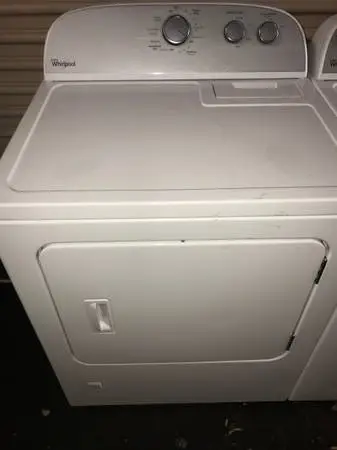 Super Capacity Whirlpool Gas Dryer Only Slightly used by one elderly w