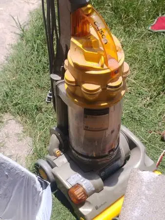 Dyson DC14 carpet beater vacuum/ new roller