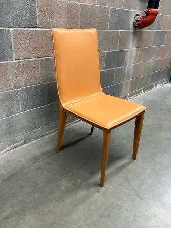 BEAUTIFUL Italian Leather Chair by FRAG!