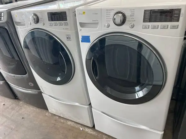LG GAS washer and dryer SET