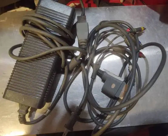 XBOX 360 Power and AV Cords