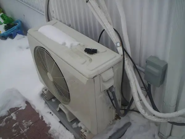 Carrier complete ductless heat pump and air conditioner a/c heater fur