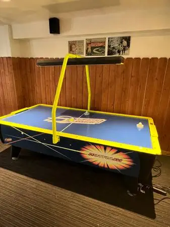Dynamo Air Hockey Table