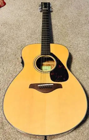 Yamaha FS800 Folk Guitar New Fishman! NEW STRINGS & SETUP!